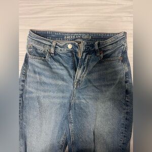 American Eagle Outfitters Medium Wash High-Rise Women's Jeans